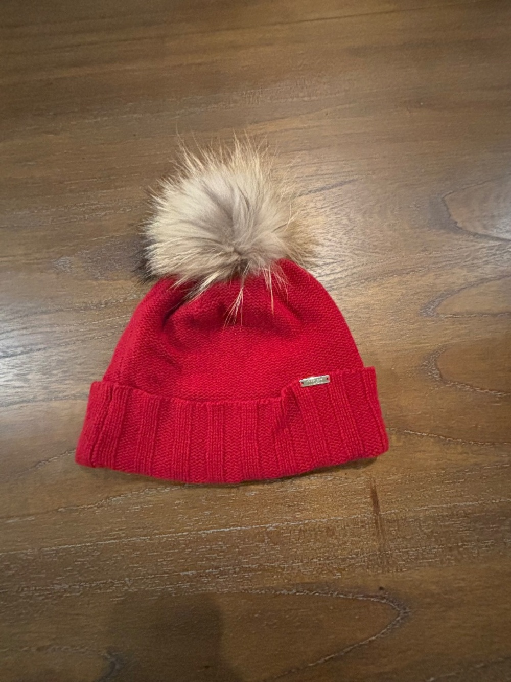 Linda Richards NEW YORK Red Hat *NEW*
